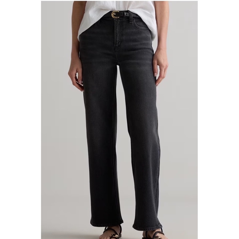 Quince Women's Straight Leg Jeans in Washed Black